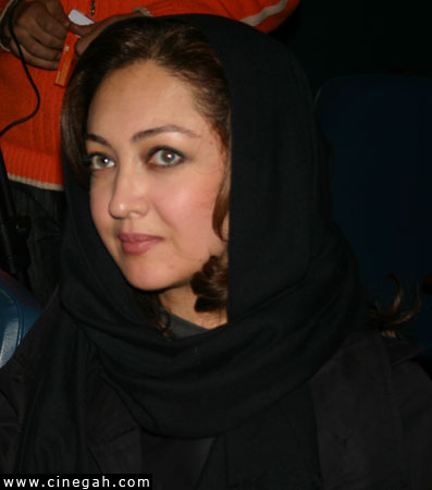 http://axoax-sh.persiangig.com/image/52/karimi-8-2-87-b7.jpg